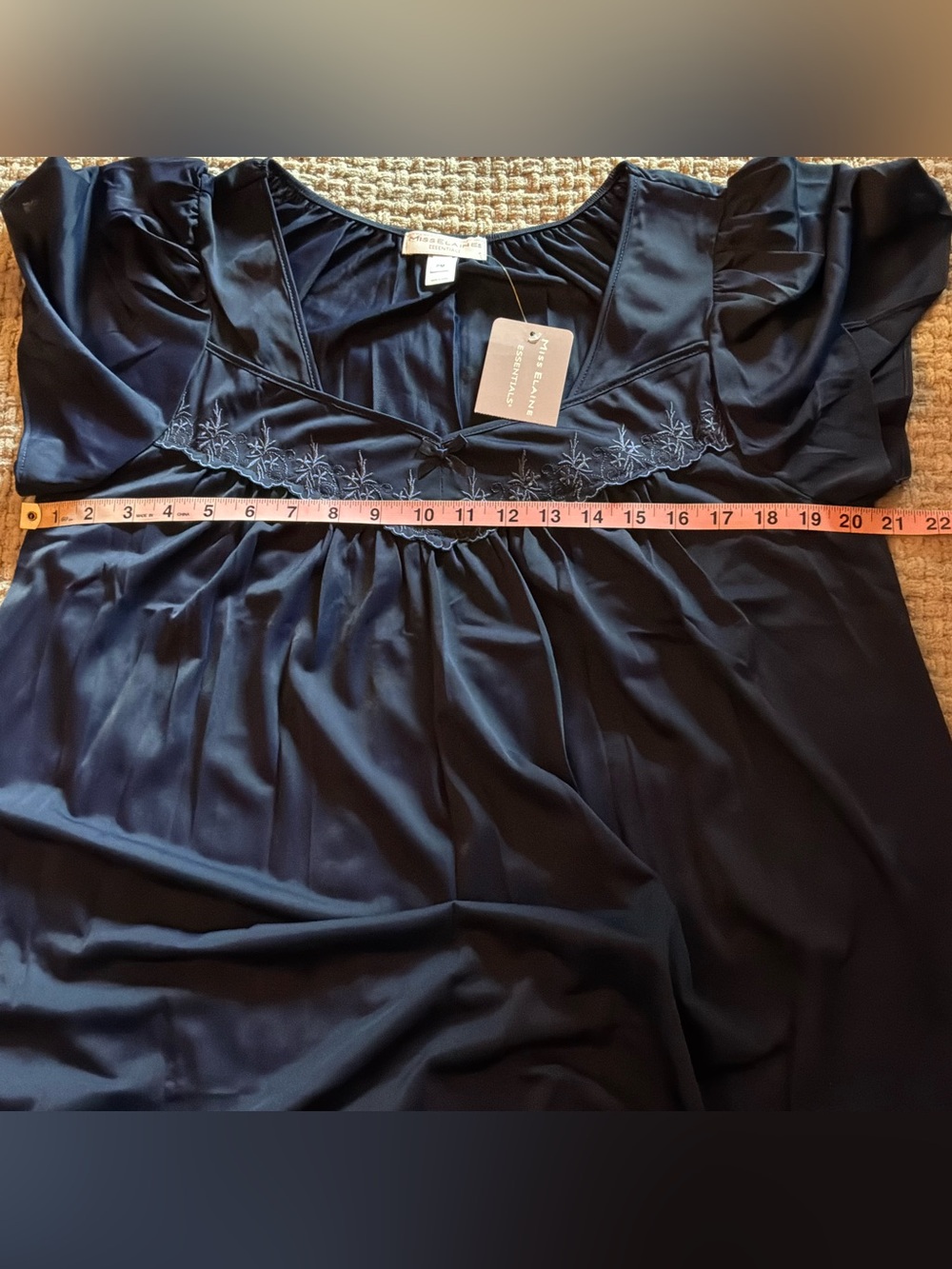 🌙✨🆕🏷️ Miss Elaine Essentials Nightgown PM Petite Medium Navy Embroidered - Picture 12 of 16